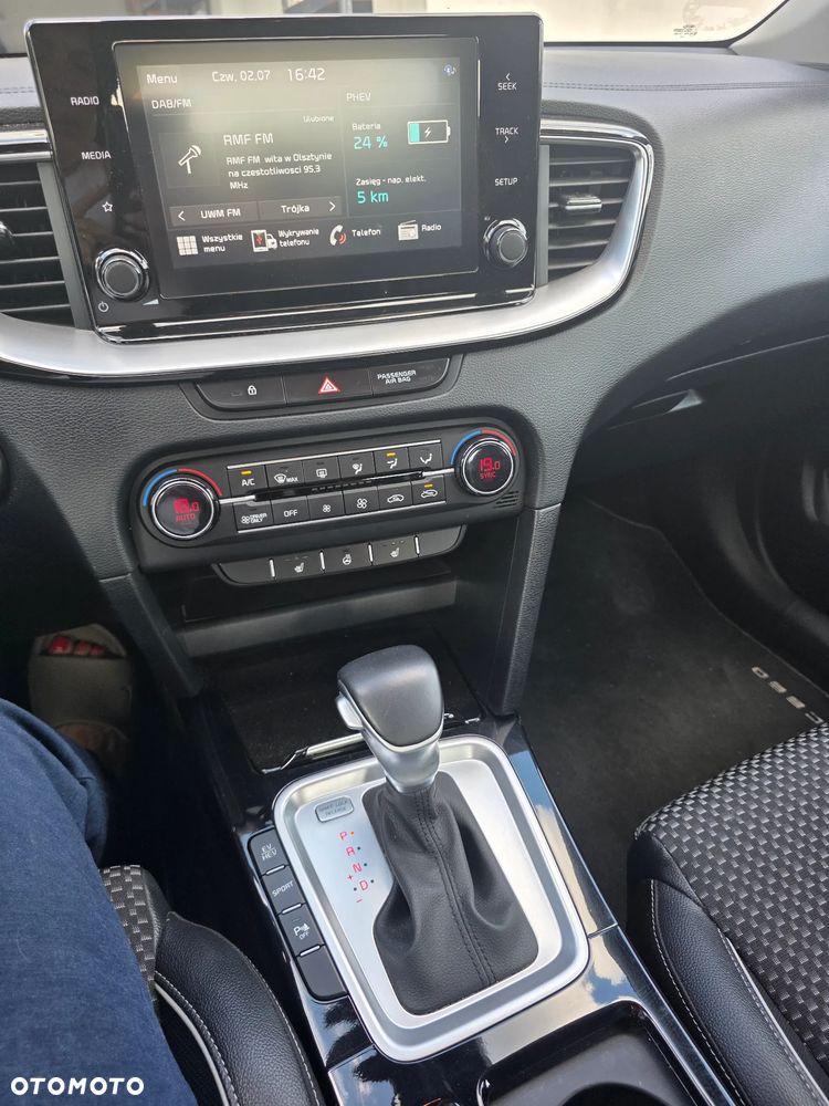 Kia XCeed 1.6 GDI PHEV L Business Line DCT - 15