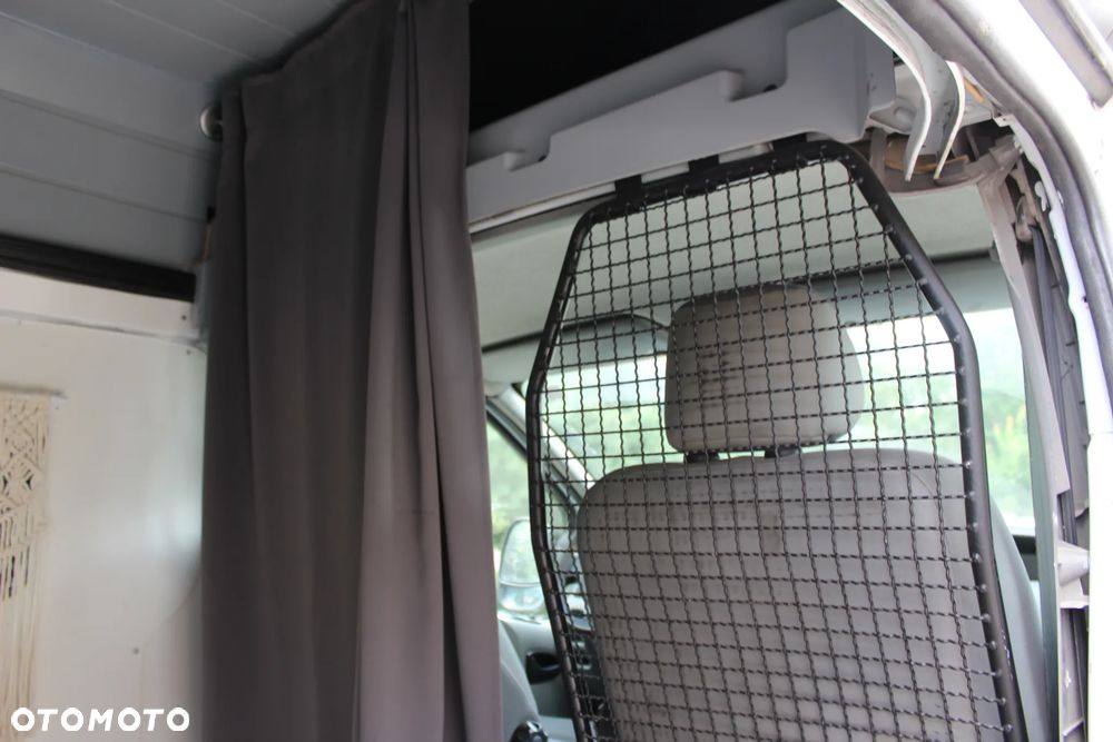 Opel Vivaro - 12