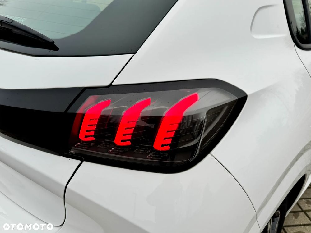 Peugeot 208 BlueHDi 100 Allure - 9