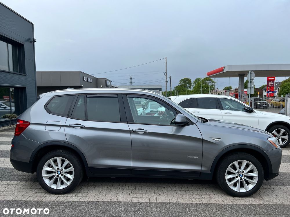 BMW X3 xDrive28i Advantage - 3