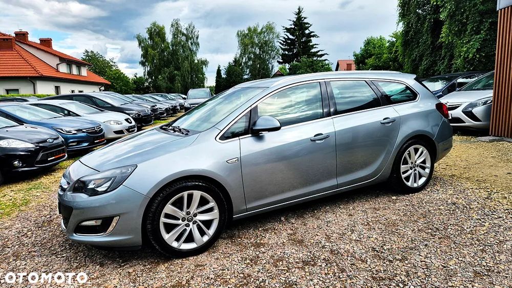 Opel Astra 1.4 T Cosmo - 21