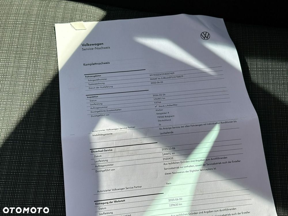 Volkswagen Passat Variant 2.0 TDI SCR DSG Business - 36