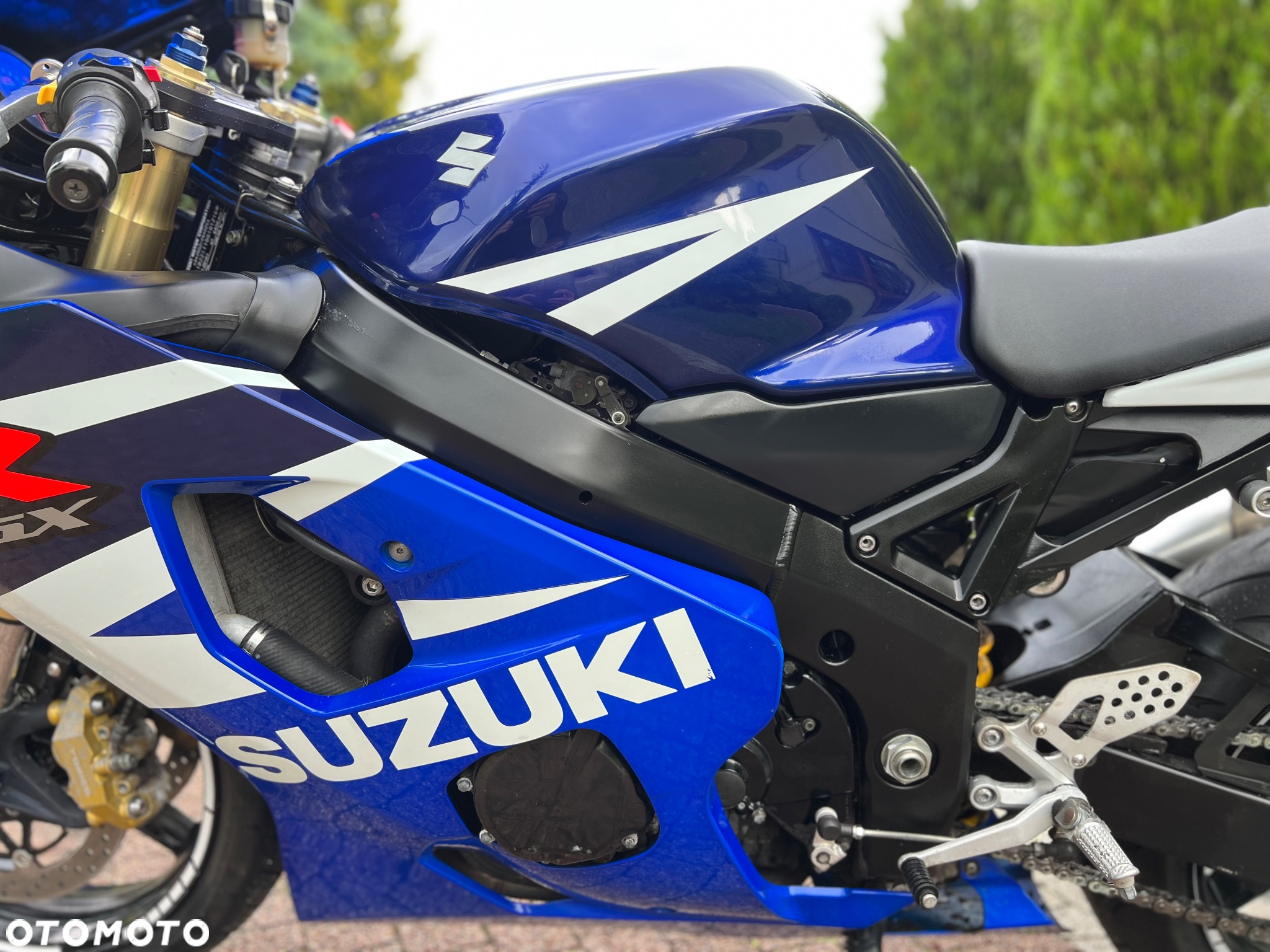Suzuki GSX-R - 24