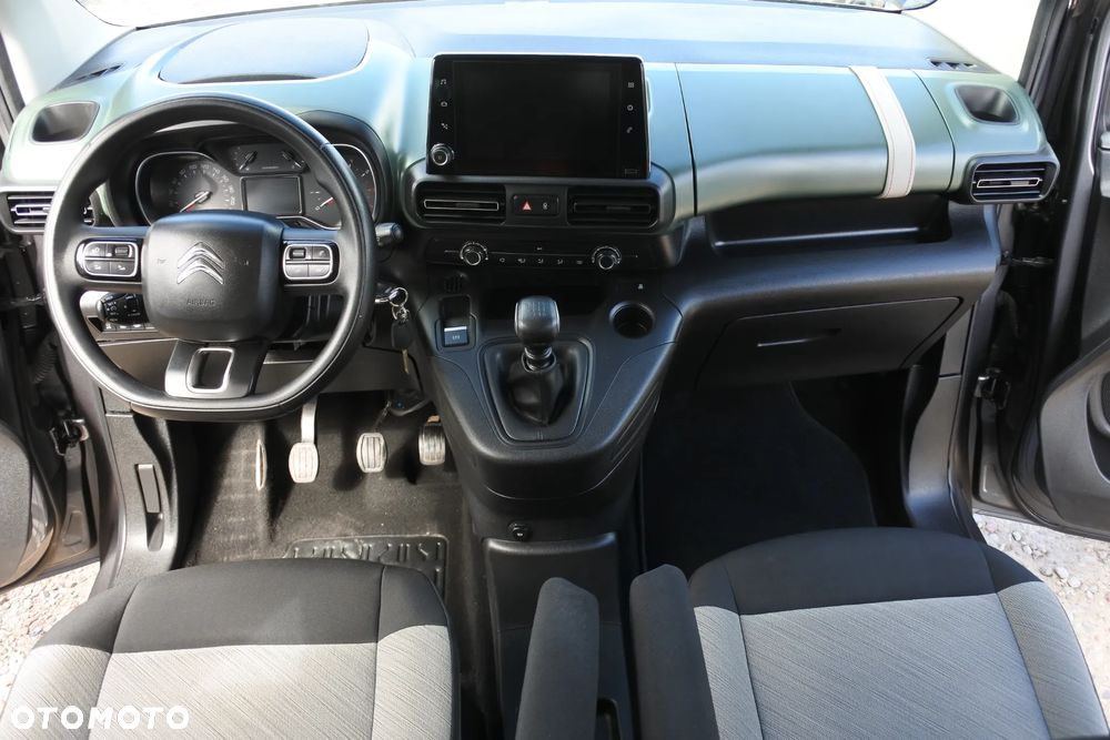 Citroën Berlingo XL PureTech 110 SHINE - 18