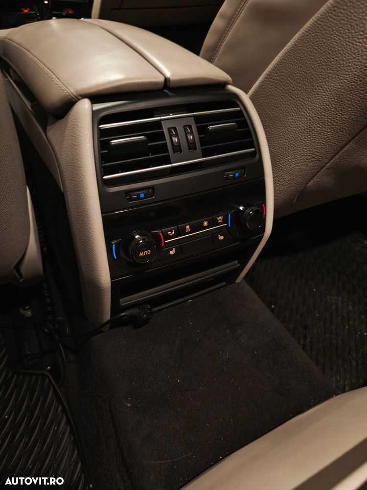 BMW Seria 7 740d xDrive - 10