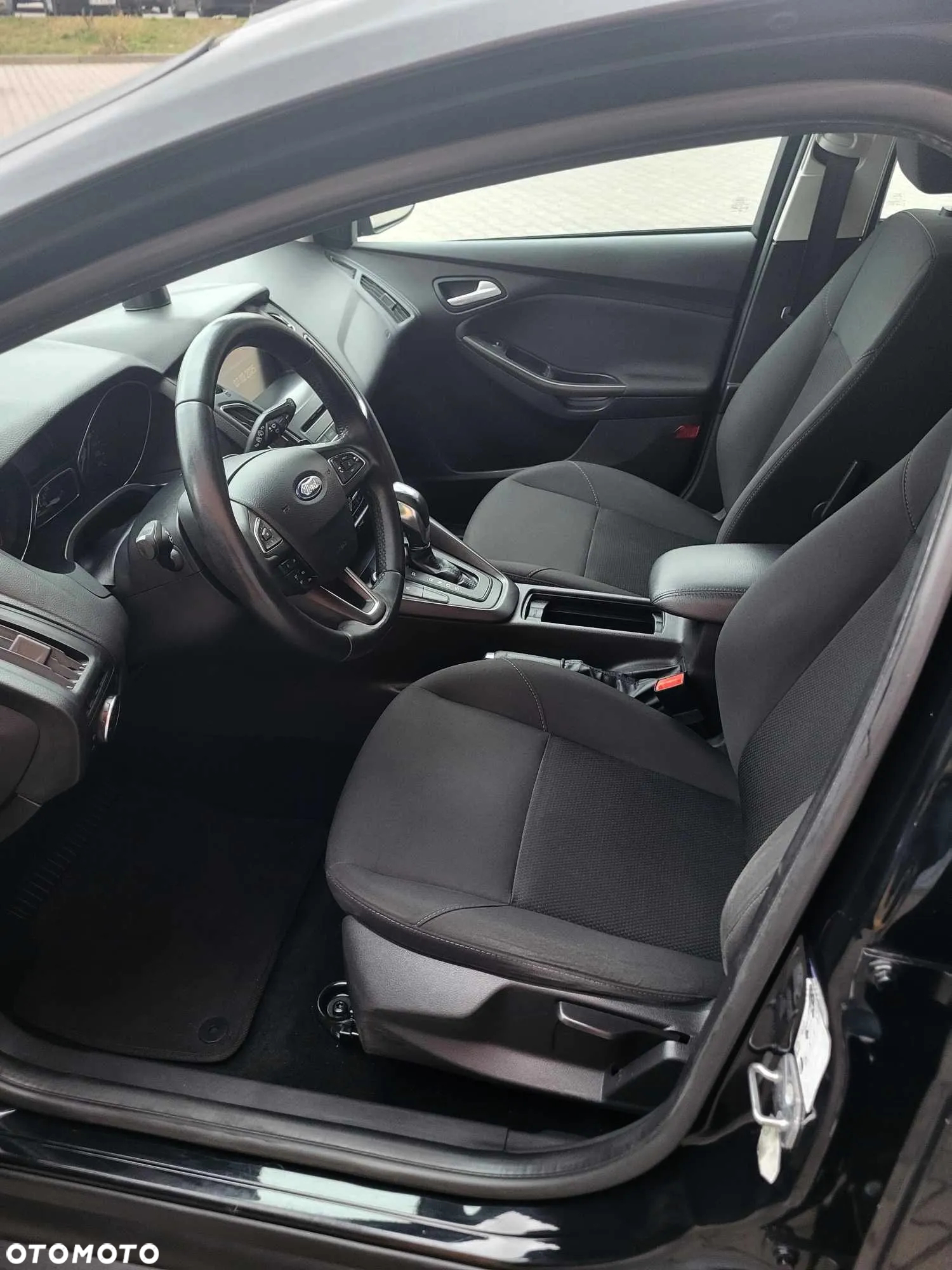 Ford Focus 2.0 EcoBlue Titanium - 8
