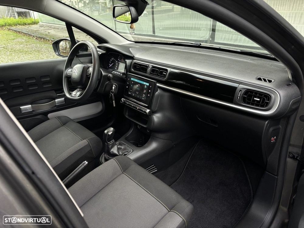 Citroën C3 1.2 PureTech Feel — fotografia 9