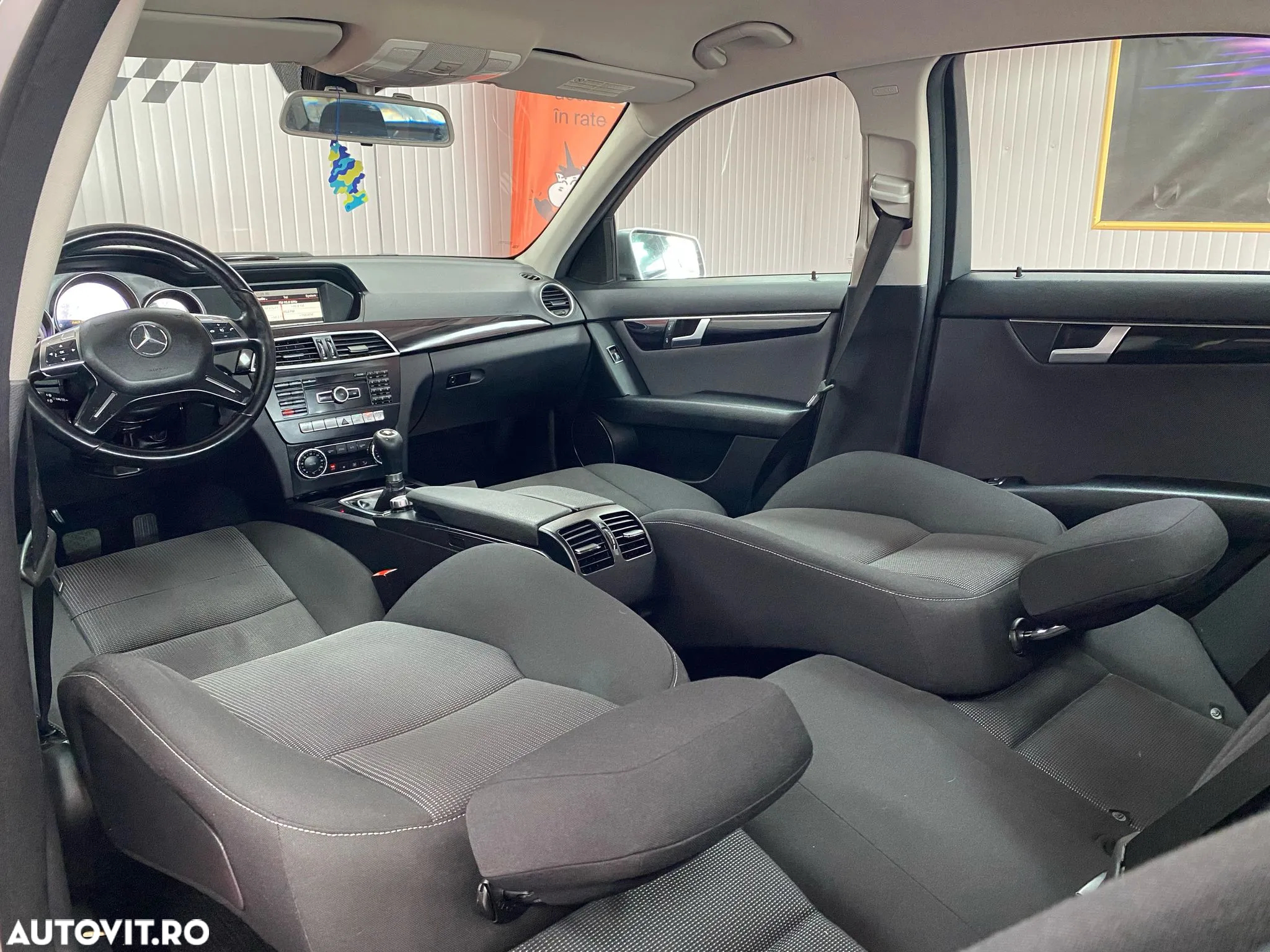 Mercedes-Benz C - 13