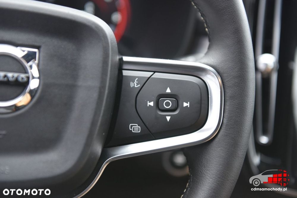 Volvo XC 40 - 32