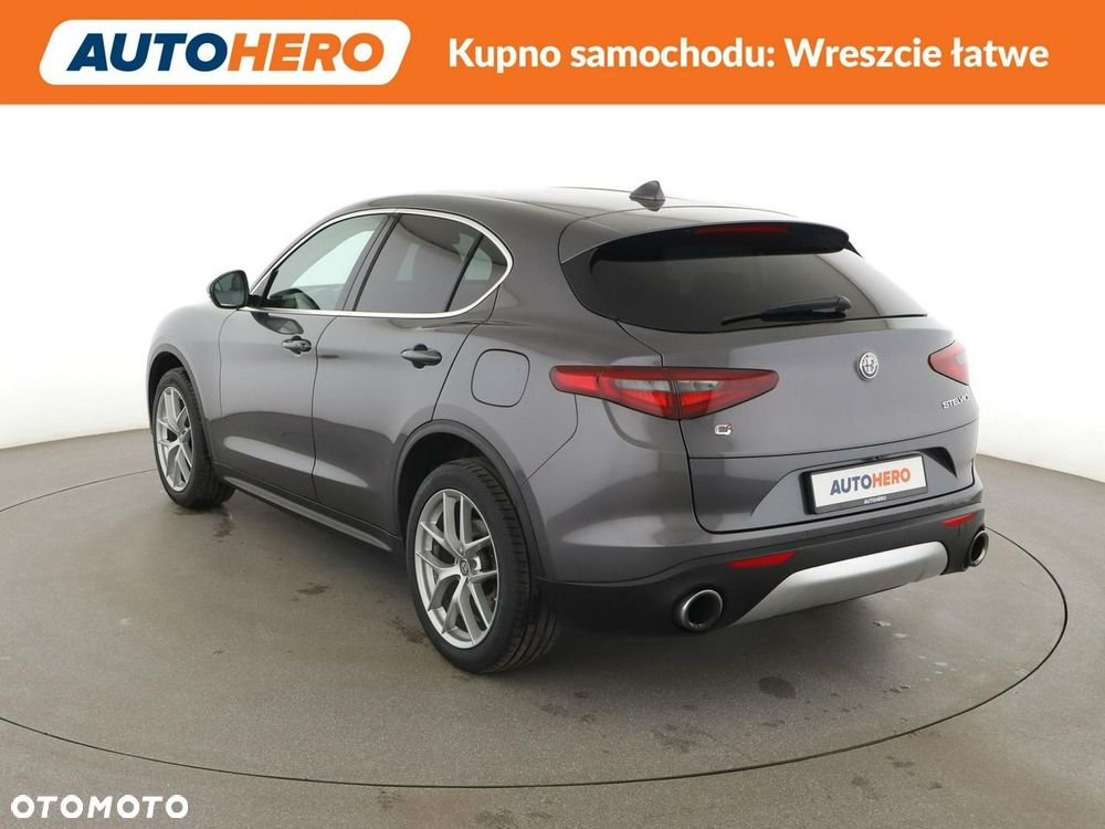 Alfa Romeo Stelvio 2.0 Turbo 16V AT8-Q4 First Edition - 5