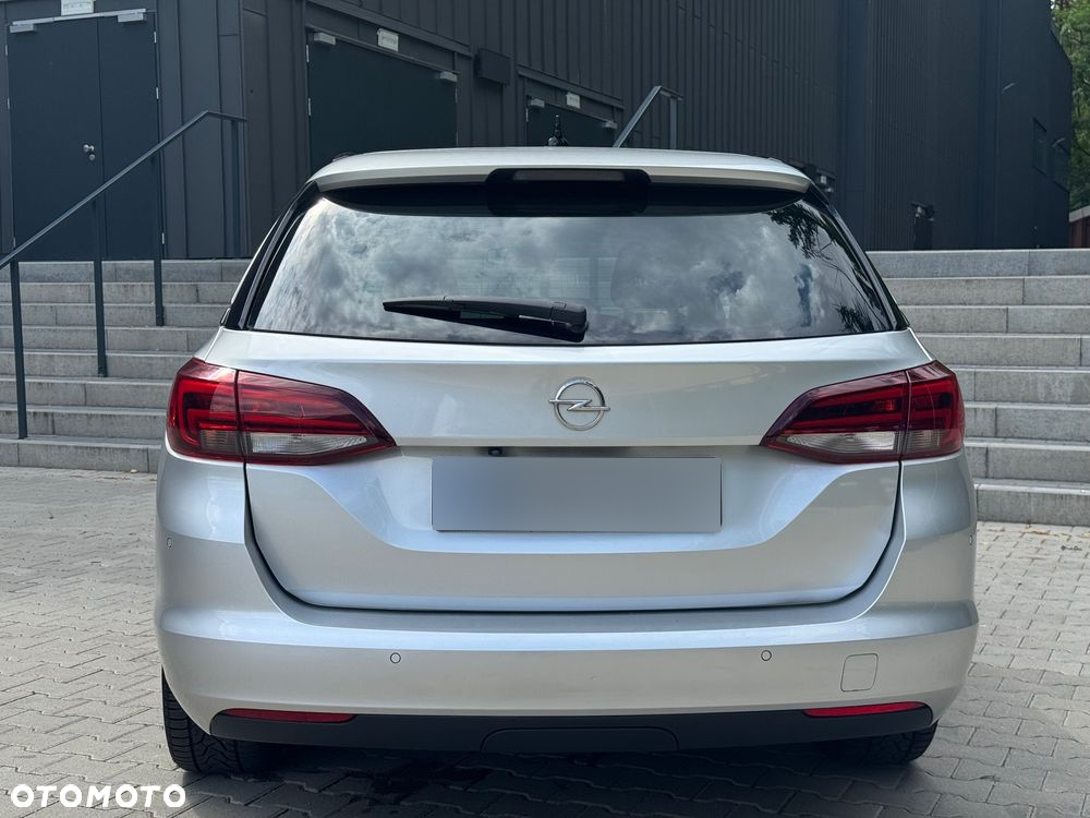 Opel Astra - 8