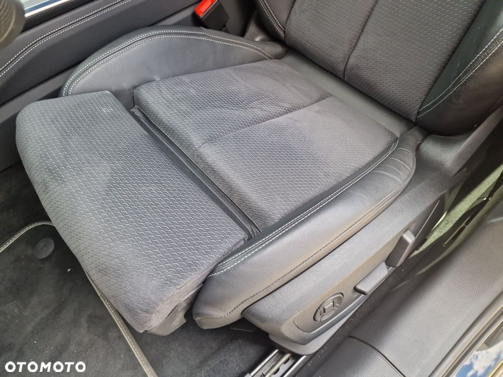 Audi A6 Limousine 40 TDI mHEV Quattro Advanced S tronic - 16