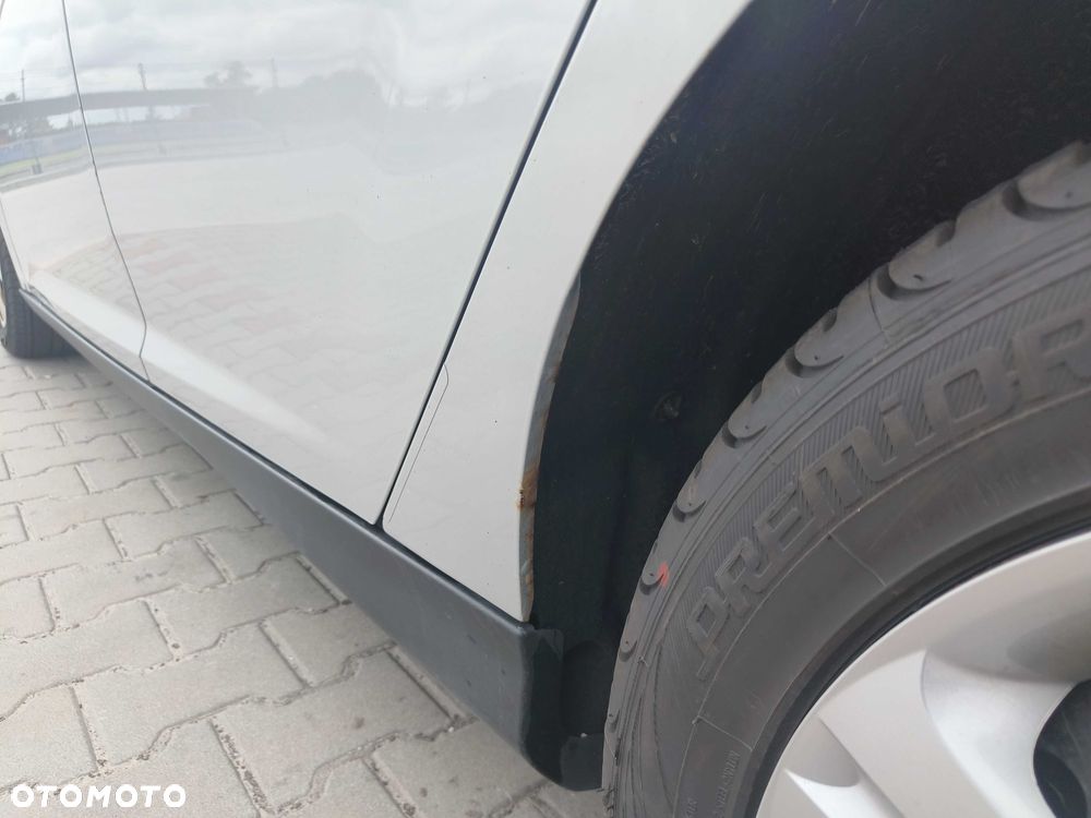 Ford Focus 1.6 Trend - 14