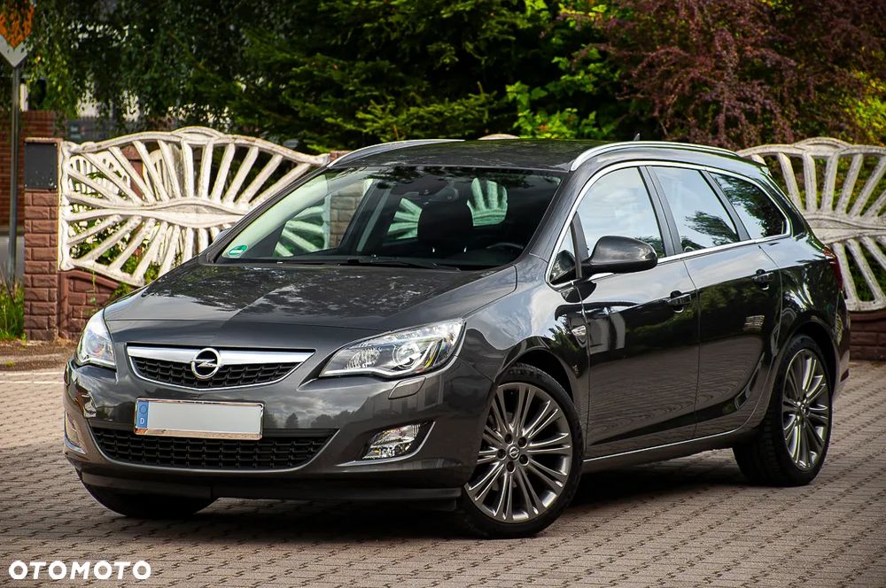 Opel Astra 1.6 Turbo Edition - 16