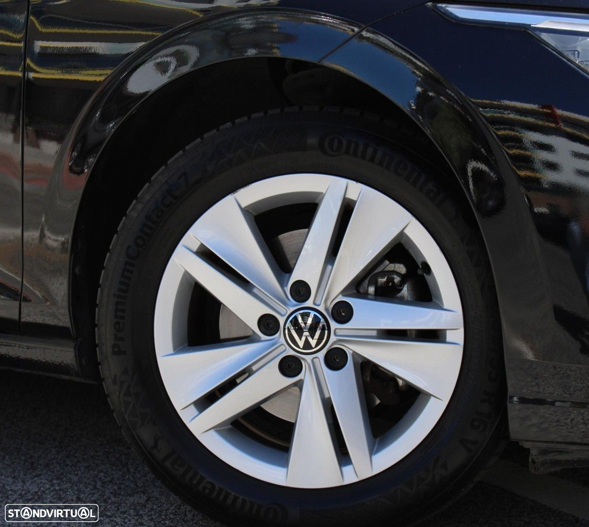 VW Golf Variant 1.5 eTSI Life DSG - 11