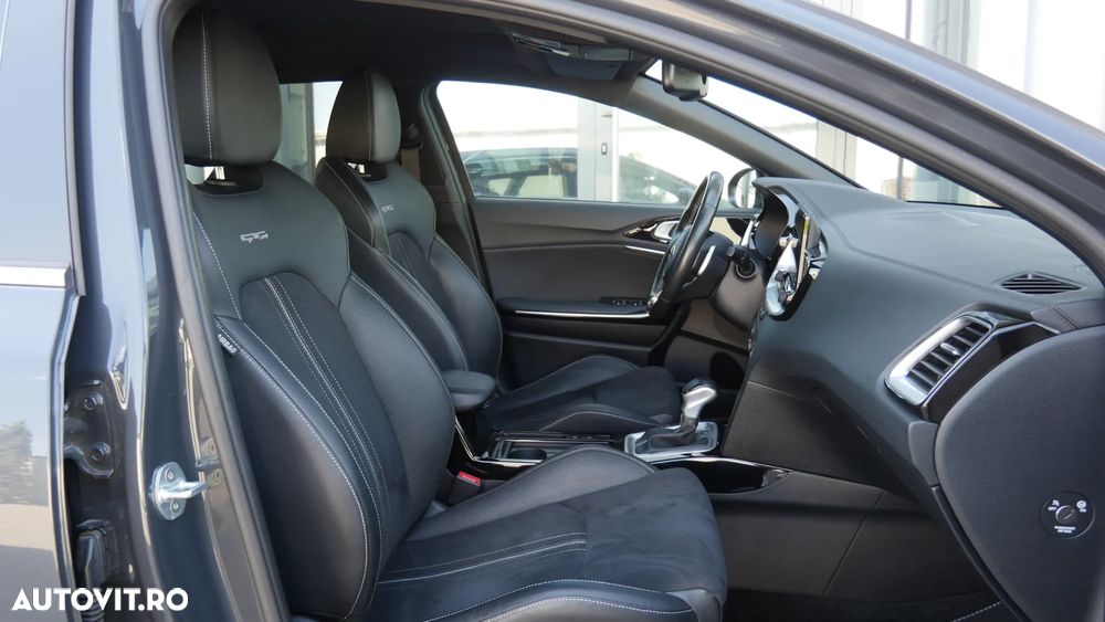Kia Ceed 1.5 T-GDI 7DCT GT Line - 17