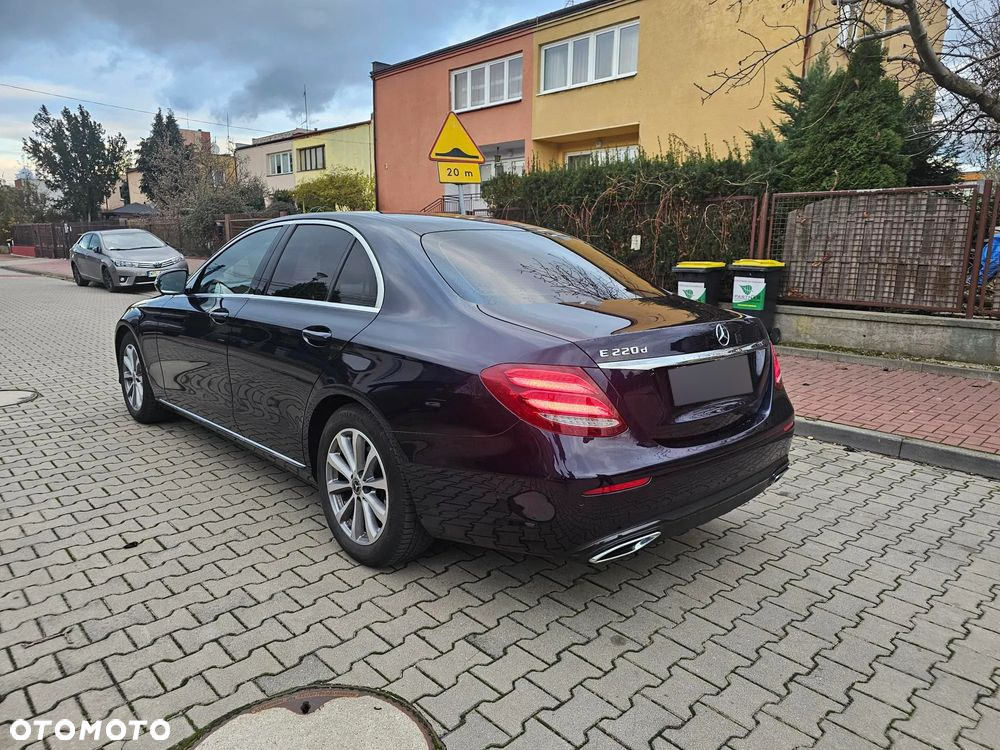 Mercedes-Benz Klasa E 220 d 9G-TRONIC - 7