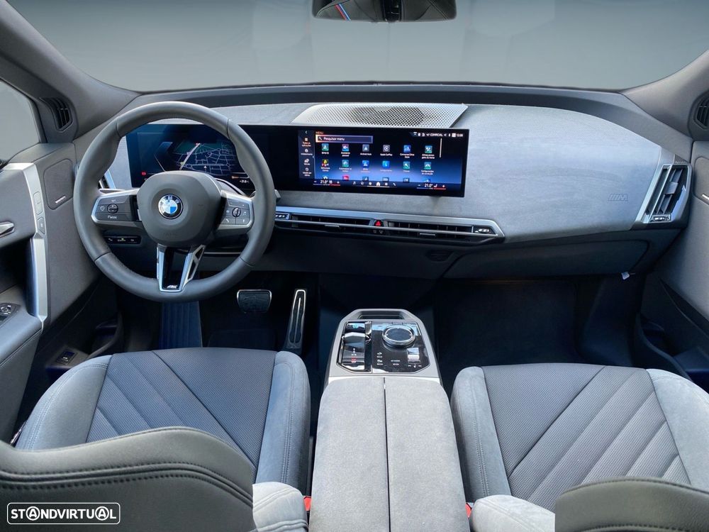 BMW iX xDrive 45 Pack Desportivo Pro - 4