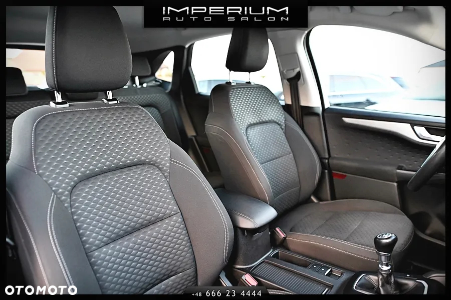 Ford Kuga 2.0 EcoBlue Hybrid TITANIUM - 29