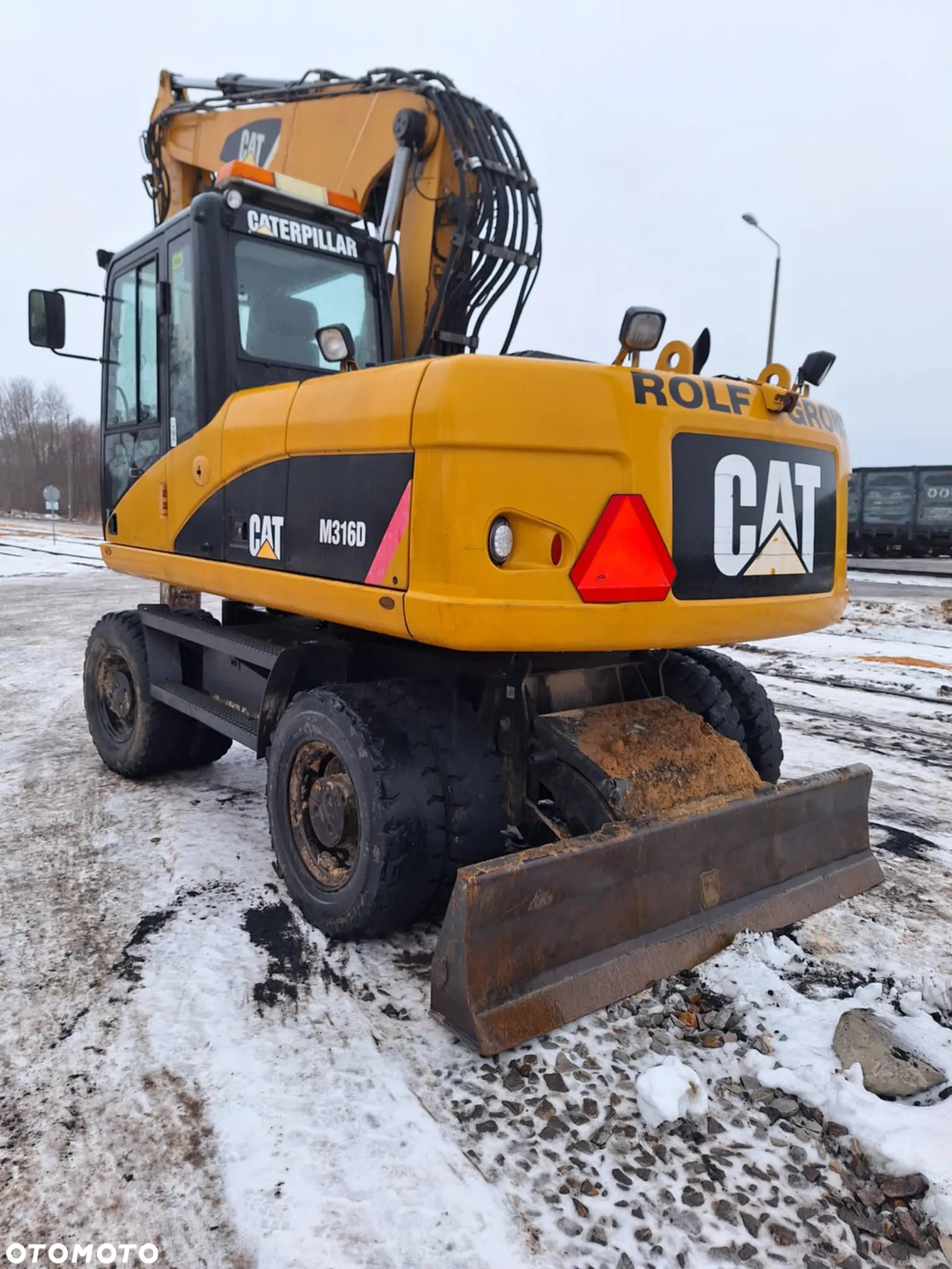 Caterpillar M316D - 4