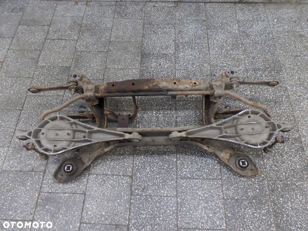 VOLVO V70 III 07-14 WOZEK BELKA SANKI ZAWIESZENIA TYL - 6