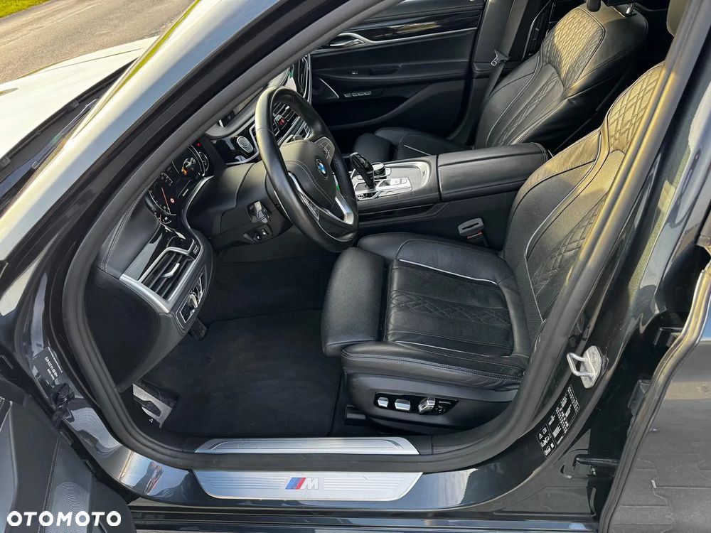 BMW Seria 7 750d xDrive - 19