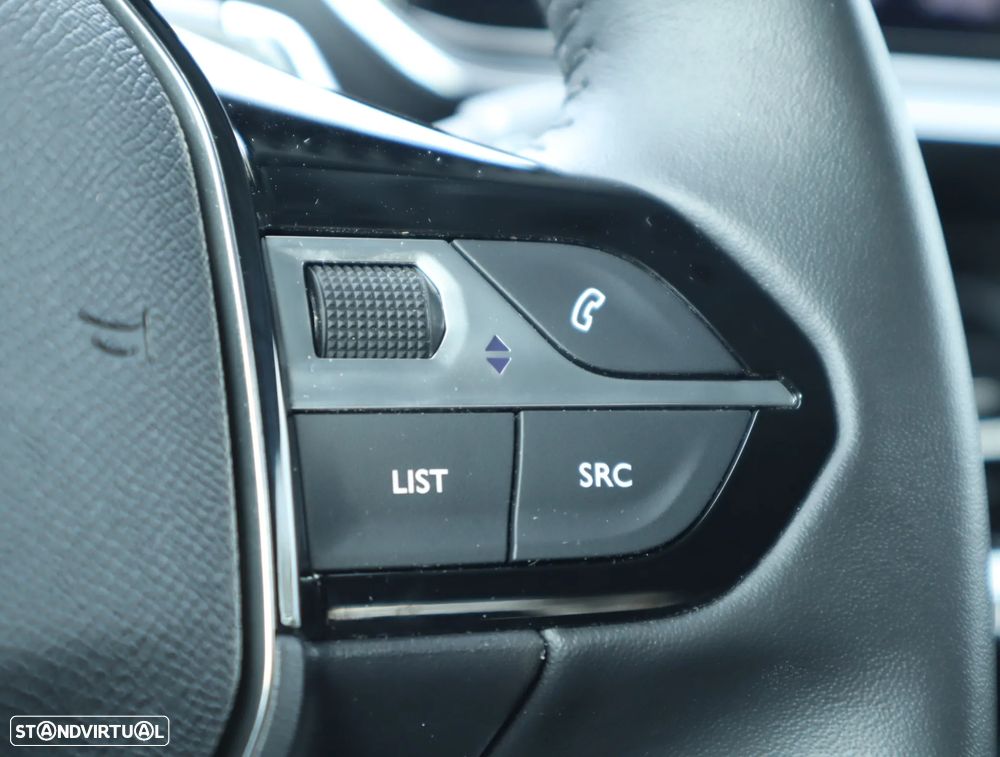 Peugeot 208 1.2 Hybrid Allure e-DCS6 - 35