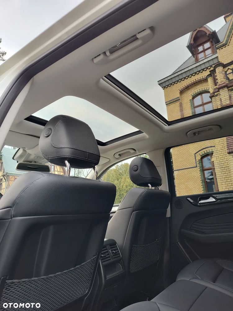 Mercedes-Benz GLE 250 d 4-Matic - 29