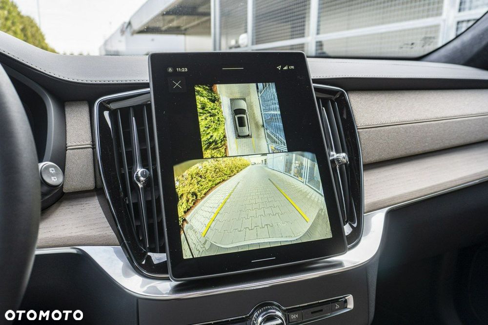 Volvo XC 90 - 31