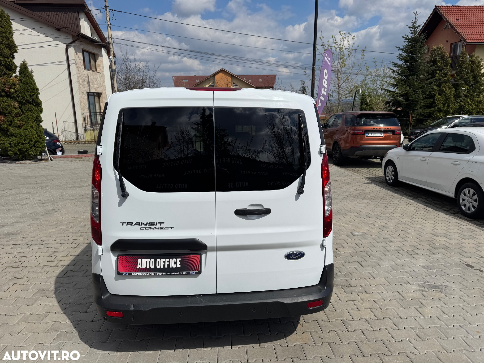 Ford Transit Connect 1.5 EcoBlue 100CP 6MT Kombi L2 Titanium - 4