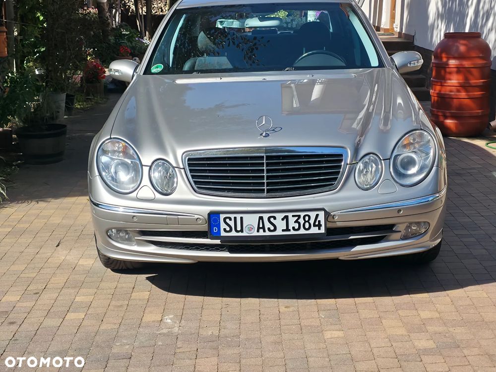 Mercedes-Benz Klasa E 320 Avantgarde - 39