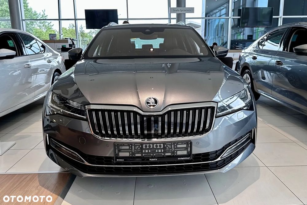 Skoda Superb 2.0 TDI SCR 4x4 L&K DSG - 1