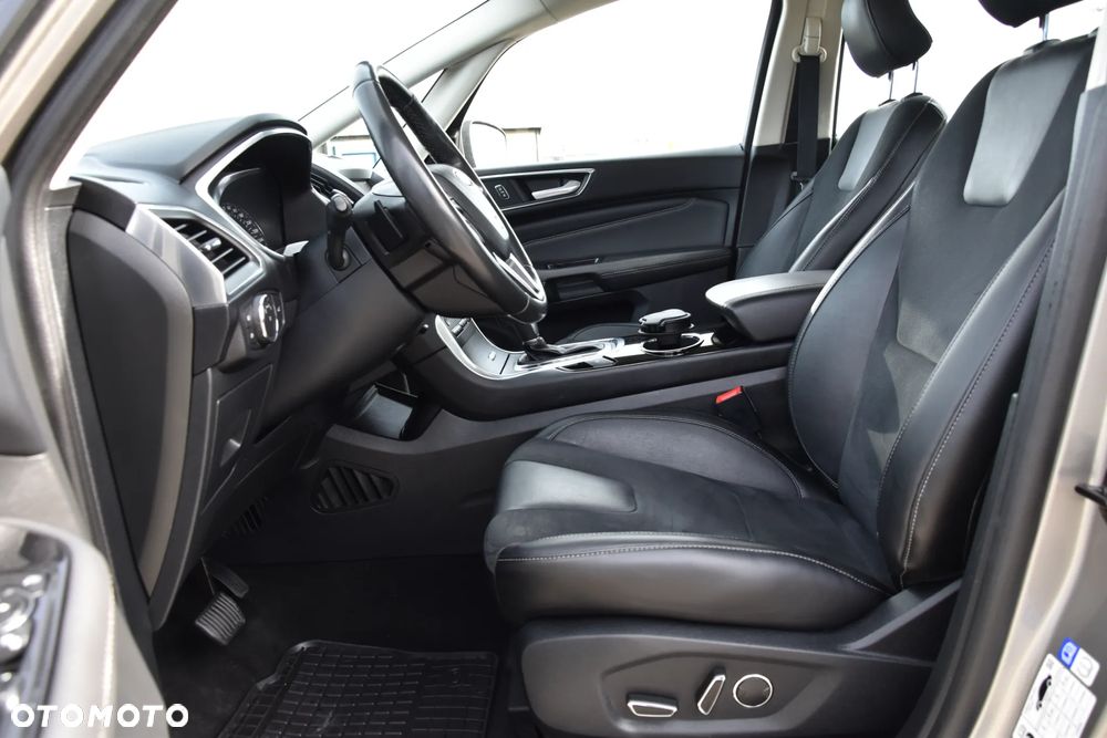 Ford S-Max 2.0 TDCi Bi-Turbo Titanium PowerShift - 12