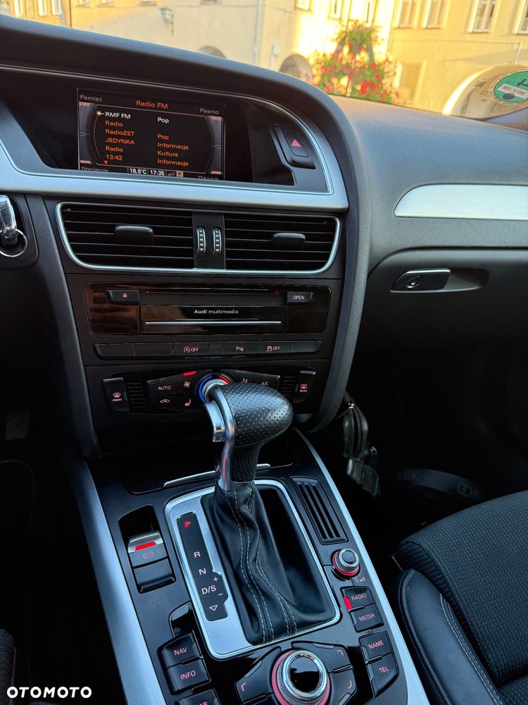 Audi A4 Avant 2.0 TDI S tronic quattro sport - 14