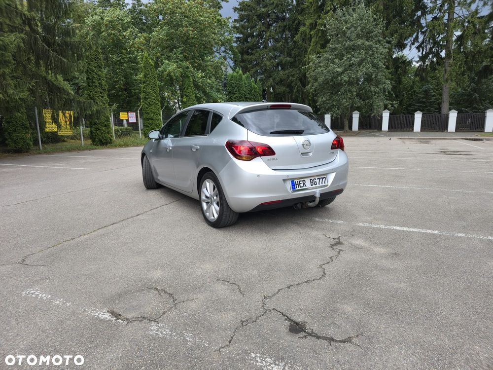 Opel Astra - 13