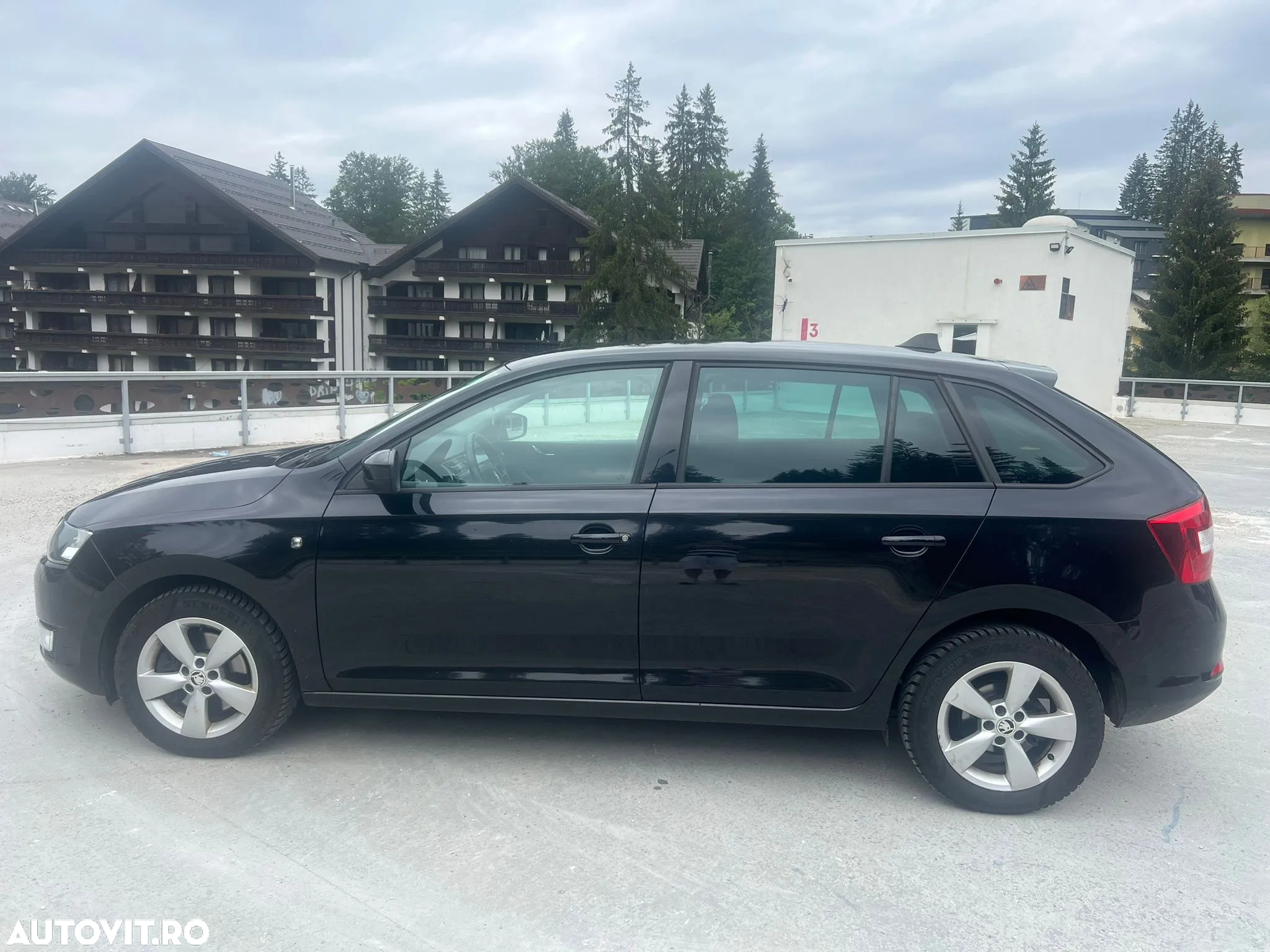 Skoda RAPID Spaceback 1.6 TDI DSG Edition - 14