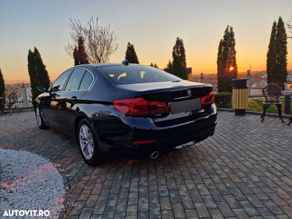 BMW Seria 5 520d Aut. Luxury Line - 6