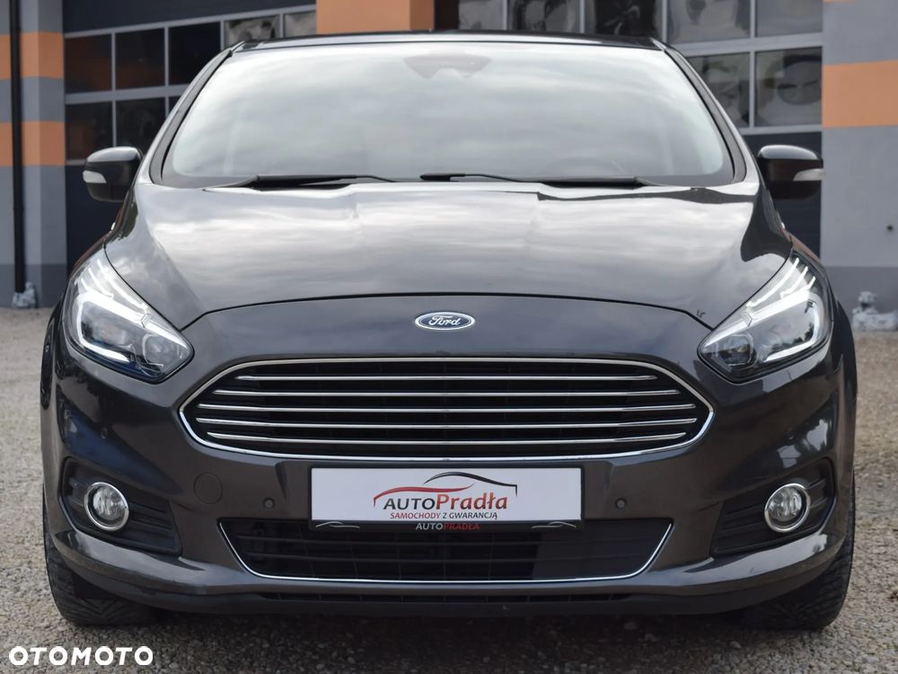 Ford S-Max 2.0 TDCi Titanium PowerShift - 41