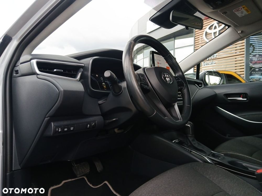 Toyota Corolla 1.8 Hybrid Comfort - 19