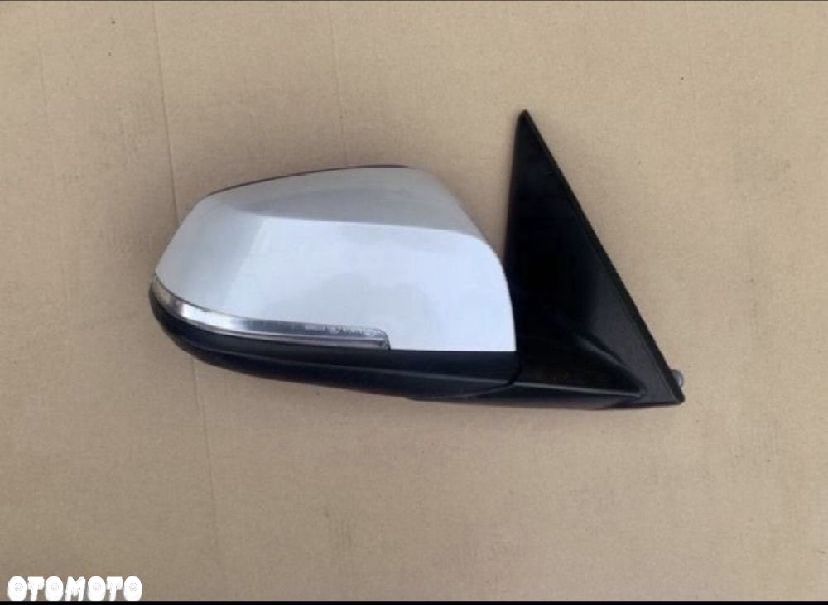 lusterko zewnętrzne prawe Europa bmw x1 e84 lift 300 - 1