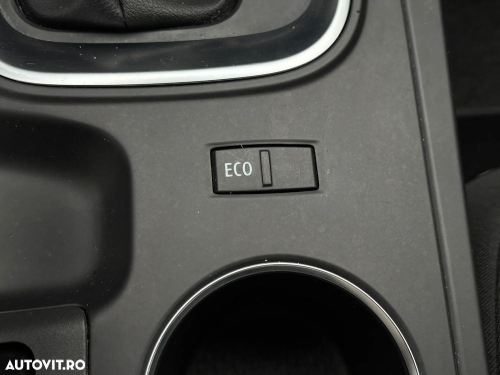 Renault Megane BLUE dCi 115 EDC EQUILIBRE - 24