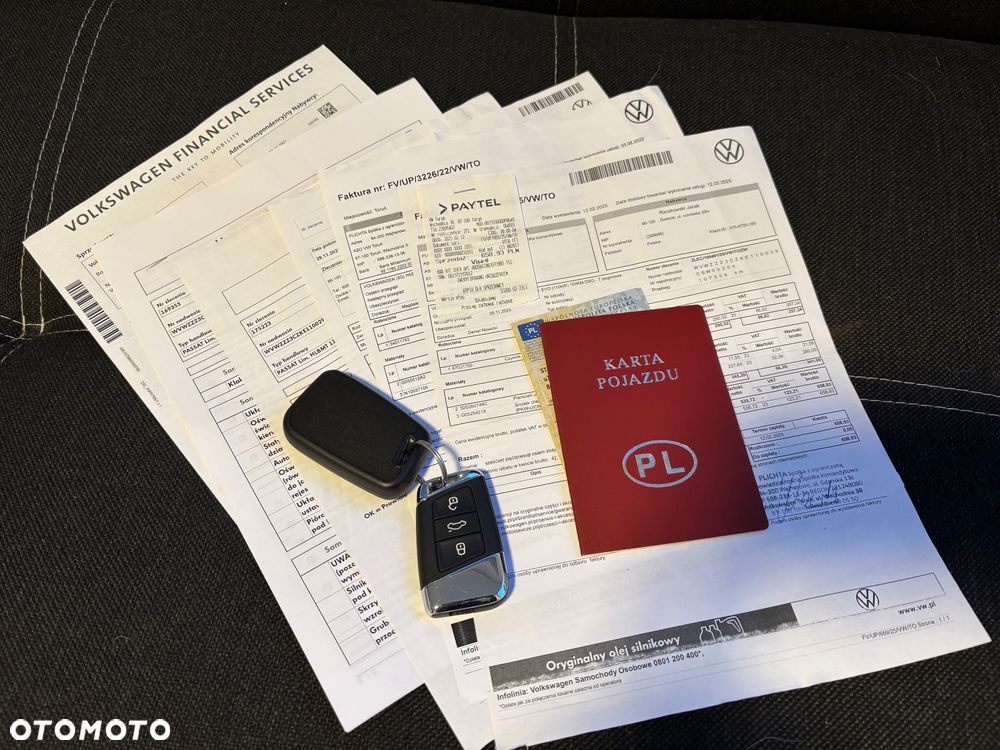 Volkswagen Passat - 14