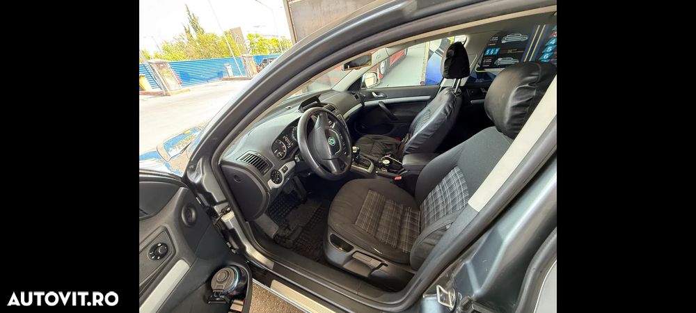 Skoda Octavia 1.4 TSI Business DSG - 3