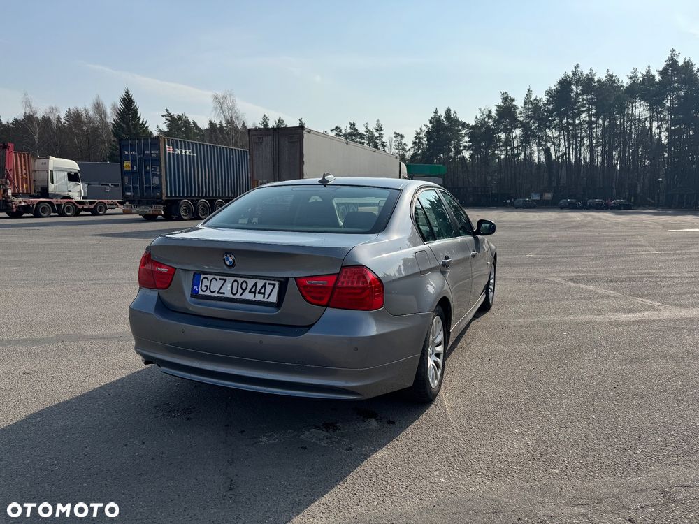BMW Seria 3 - 8
