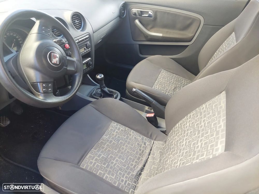 SEAT Ibiza 1.2 12V Reference - 6