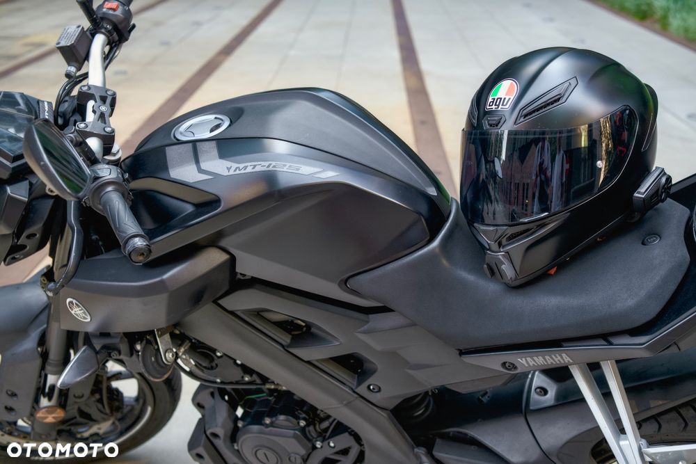 Yamaha MT - 11