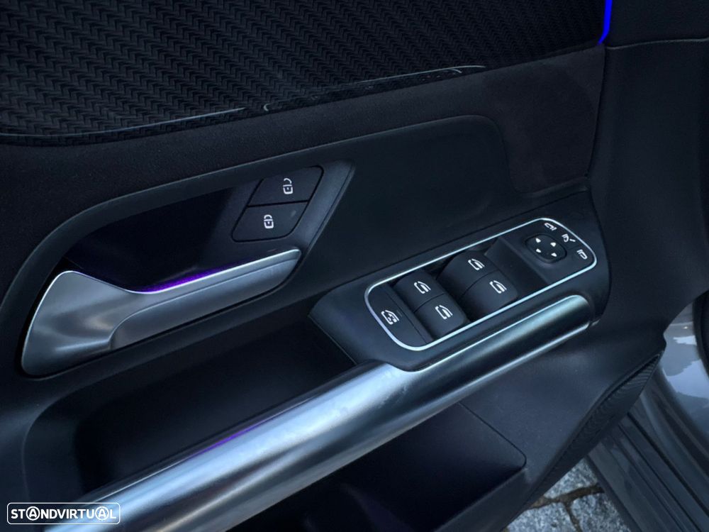 Mercedes-Benz B 250 e AMG Line - 16