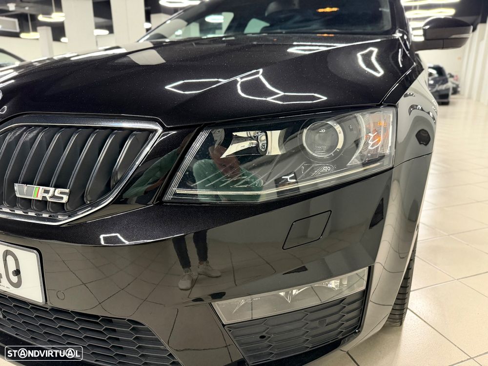 Skoda Octavia Break 2.0 TDI (Green tec) RS - 12