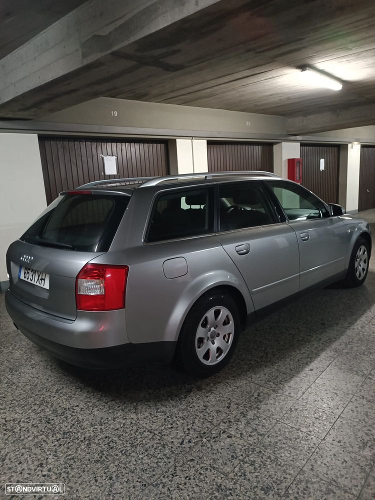 Audi A4 Avant 1.6 - 5