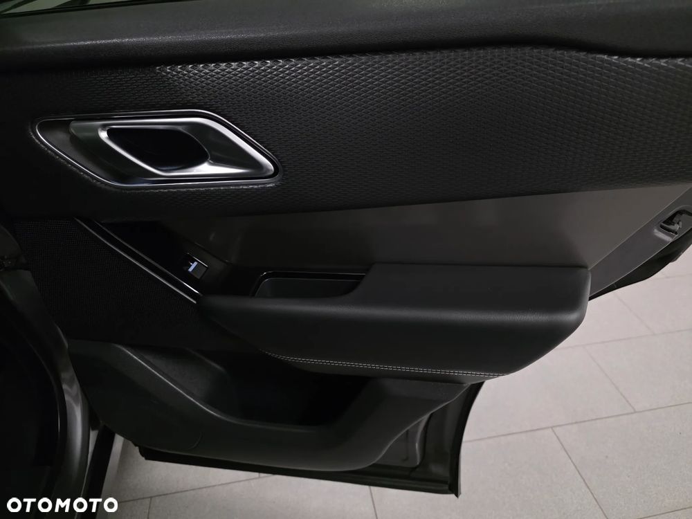 Land Rover Range Rover Velar 2.0 TD4 R-Dynamic - 22